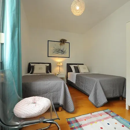 Apartment Gold *
